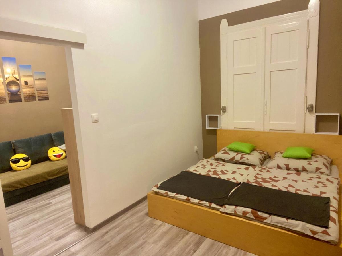 Pihi-Lak Apartman Siofok Exterior photo